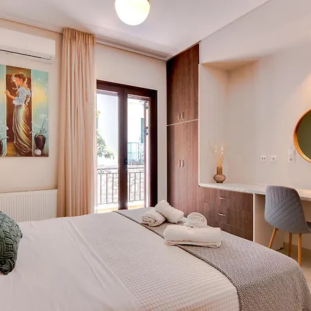 Agapi's Luxury Apartment Pylos